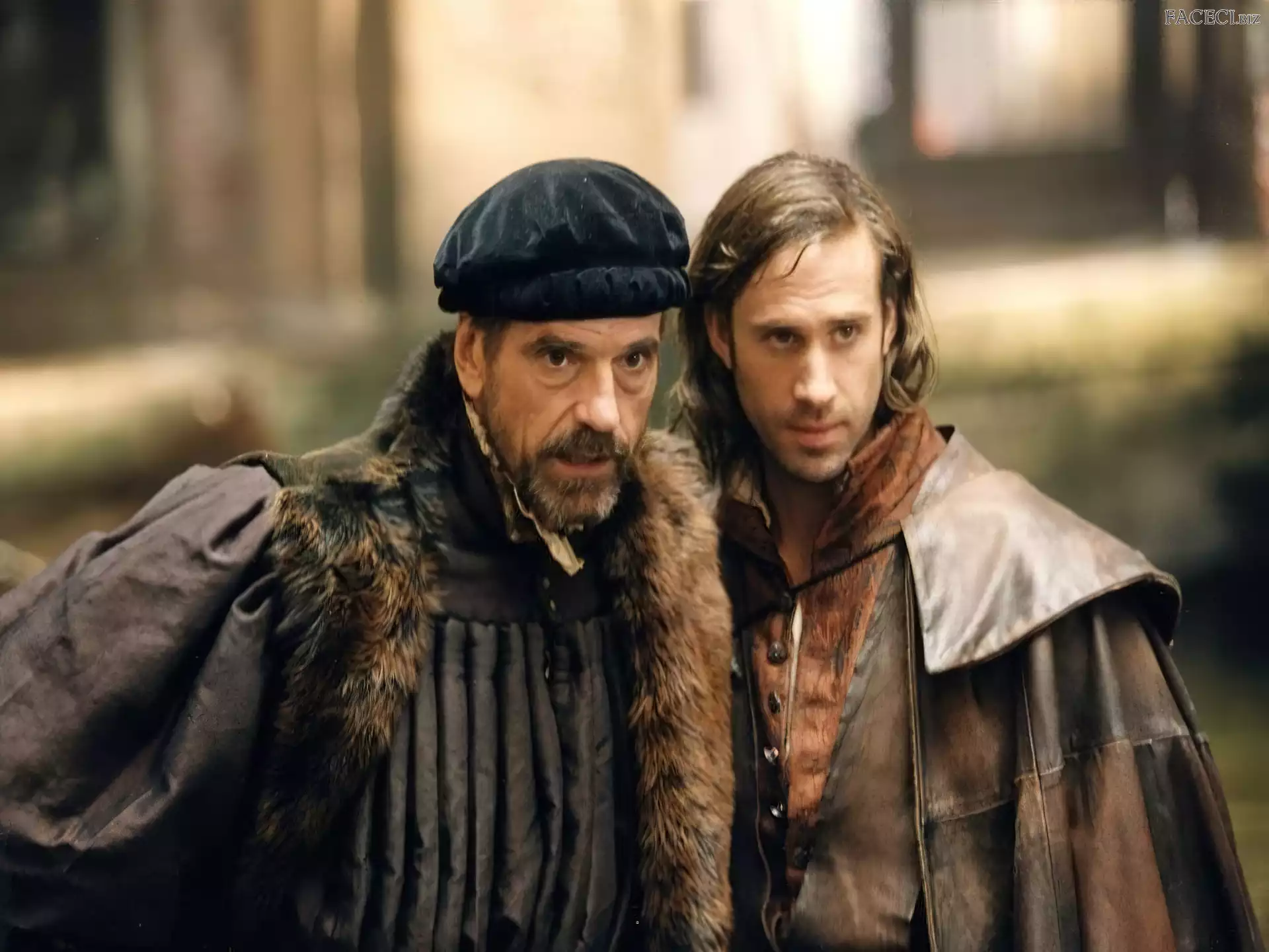 Jeremy Irons, płaszcz, Joseph Fiennes, Merchant of Venice